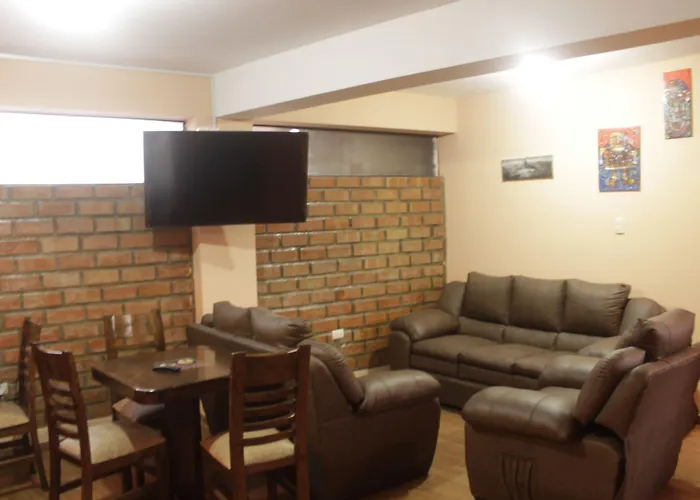 Andean Atoq Albergue